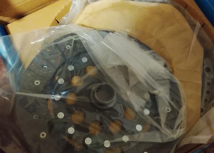 Grajewo ogłoszenia: Tanio oddam nowiutkie tarcze sprzęgła do Mazdy 6 dizelek